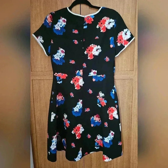 Vince Camuto Black Floral Print Fully Lined Fit & Flare Dress (sz 8) - Picture 3 of 7